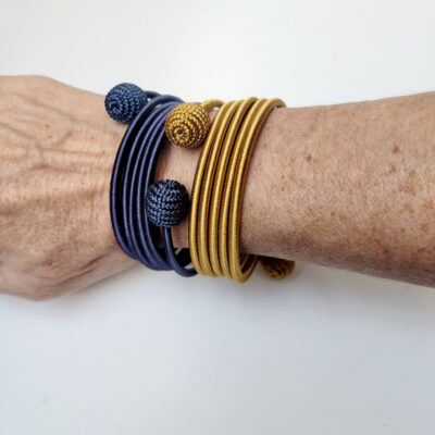 bracelet-spirale-fil-de-soie-fait-main-maroc-hirondelle