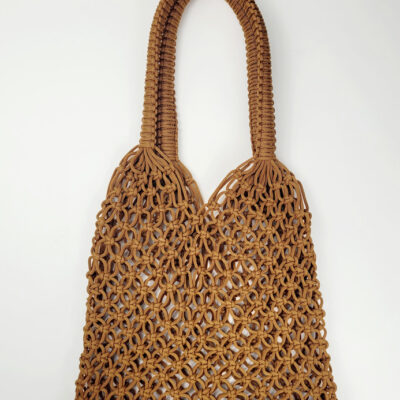 petit sac souple en fil de nylon ,entièrement crocheté à la main ,la mode,création artisanale marocaine