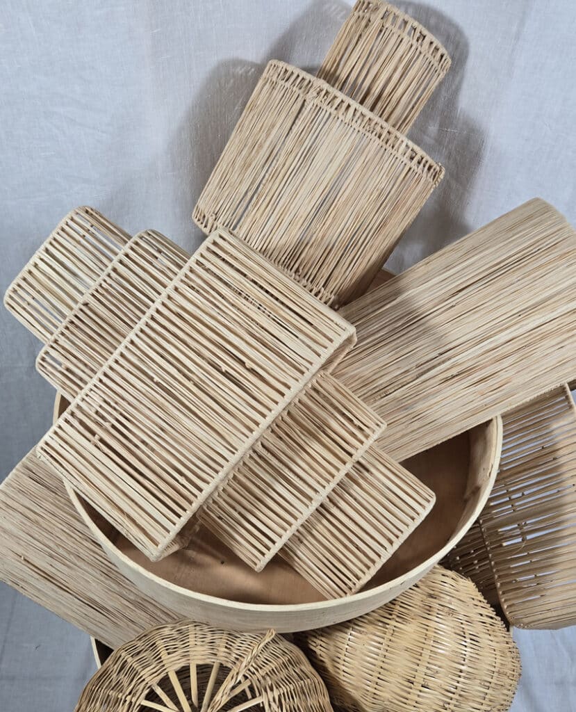 luminaires en raphia et rotin,création artisanale marocaine